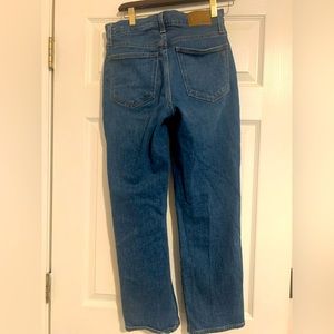 Barely worn Madewell perfect vintage straight leg jean